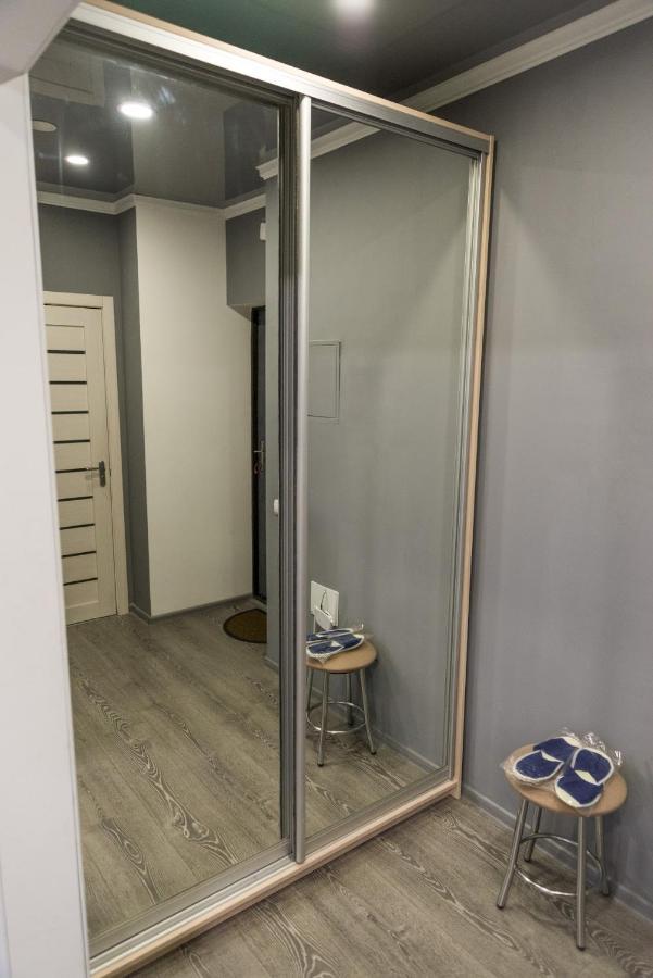 видовая в новострое в центре киева Apartment